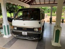 Toyota Shell 1987 Van