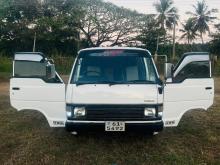 Toyota Shell 1980 Van