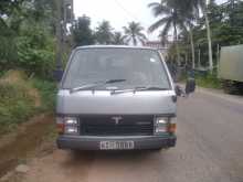Toyota Shell 1989 Van