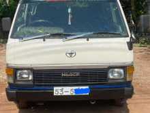 Toyota Shell 1988 Van