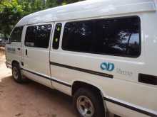 Toyota Shell High Roof 1984 Van