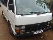 Toyota Shell LH61 1986 Van