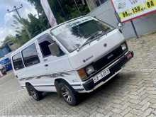 Toyota Hiace 1988 Van