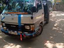 Toyota Shell LH51 1984 Van