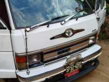 Toyota Shell LH61 1992 Van