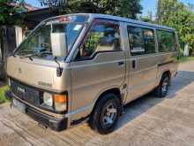 Toyota Shell LH61V 1987 Van