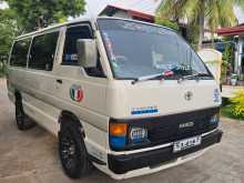 Toyota Shell LH61V 1988 Van