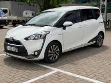 Toyota Sienta 2015 Car