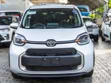 Toyota Sienta 2025 SUV