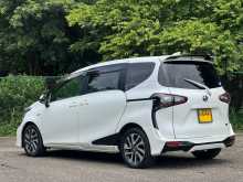 https://riyasewana.com/uploads/toyota-sienta-7-14154607842.jpg