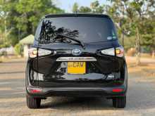https://riyasewana.com/uploads/toyota-sienta-7-2162517163.jpg