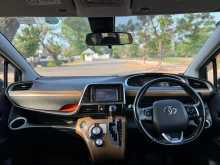https://riyasewana.com/uploads/toyota-sienta-7-2162517875.jpg