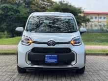 https://riyasewana.com/uploads/toyota-sienta-7-3012221082.jpg
