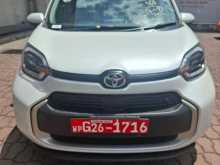 Toyota Sienta Custom Z Hybrid 2025 Car