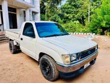 Toyota Single Cab 2004 Pickup
