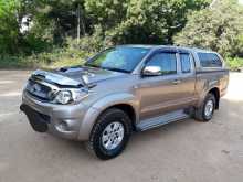 Toyota Hilux Vigo Smart Cab 3 0L 2009 Pickup