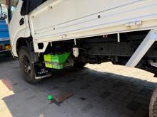 Toyota Dyna 2004 Lorry