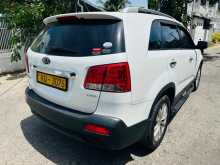 https://riyasewana.com/uploads/toyota-sorento-1-12-2065252894.jpg