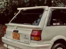 https://riyasewana.com/uploads/toyota-starlet-1985-1212482612624.jpg