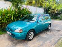Toyota Starlet 2000 Car