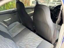 https://riyasewana.com/uploads/toyota-starlet-210003517205.jpg