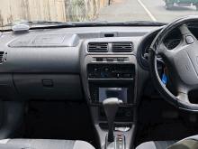 https://riyasewana.com/uploads/toyota-starlet-2712550017894.jpg
