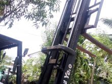 Toyota Fork Lift 2000 Heavy-Duty