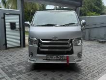 Toyota SUPER GL TRH 2015 Van