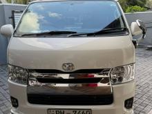 Toyota SUPER GL UPDATE 2013 Van