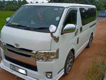 Toyota Super GL Dark Prime 2015 Van