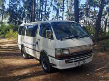 Toyota Dolphin LH103 1995 Van