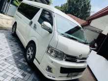Toyota KDH SUPER GL 211 2012 Van