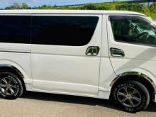 https://riyasewana.com/uploads/toyota-super-gl-9856166473.jpg