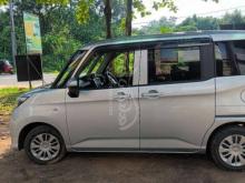 https://riyasewana.com/uploads/toyota-tank-16101548451320.jpg