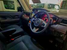 https://riyasewana.com/uploads/toyota-tank-5161634352.jpg
