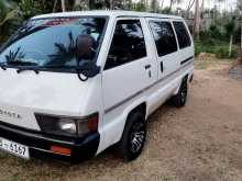 Toyota Townace CR26 1988 Van