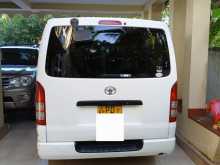 https://riyasewana.com/uploads/toyota-thr200v-hiace-17131847202.jpg