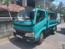 Toyota Tipper 2000 Lorry
