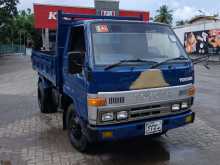 Toyota Tipper 1999 Lorry