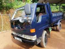 https://riyasewana.com/uploads/toyota-tipper-1997-257102812194.jpg