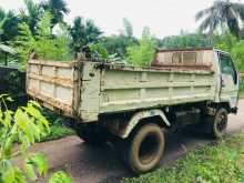 https://riyasewana.com/uploads/toyota-tipper-1997-47003612183.jpg