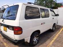 Toyota Townace Lotto CR27 2004 Van