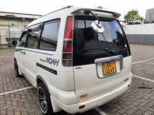 https://riyasewana.com/uploads/toyota-towance-noah-1998-613203012012.jpg