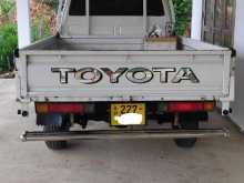 https://riyasewana.com/uploads/toyota-town-ace-1986-2311093612043.jpg