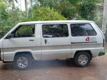 https://riyasewana.com/uploads/toyota-town-ace-1987-317030712214.jpg