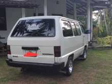 https://riyasewana.com/uploads/toyota-town-ace-1990-117433012632.jpg