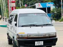 Toyota TownAce CR27 1990 Van