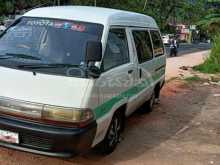 Toyota TownAce CR27 1992 Van