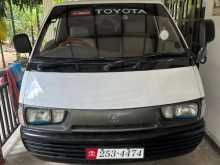 Toyota TownAce CR27 1994 Van