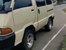 Toyota TownAce CR27 1990 Van